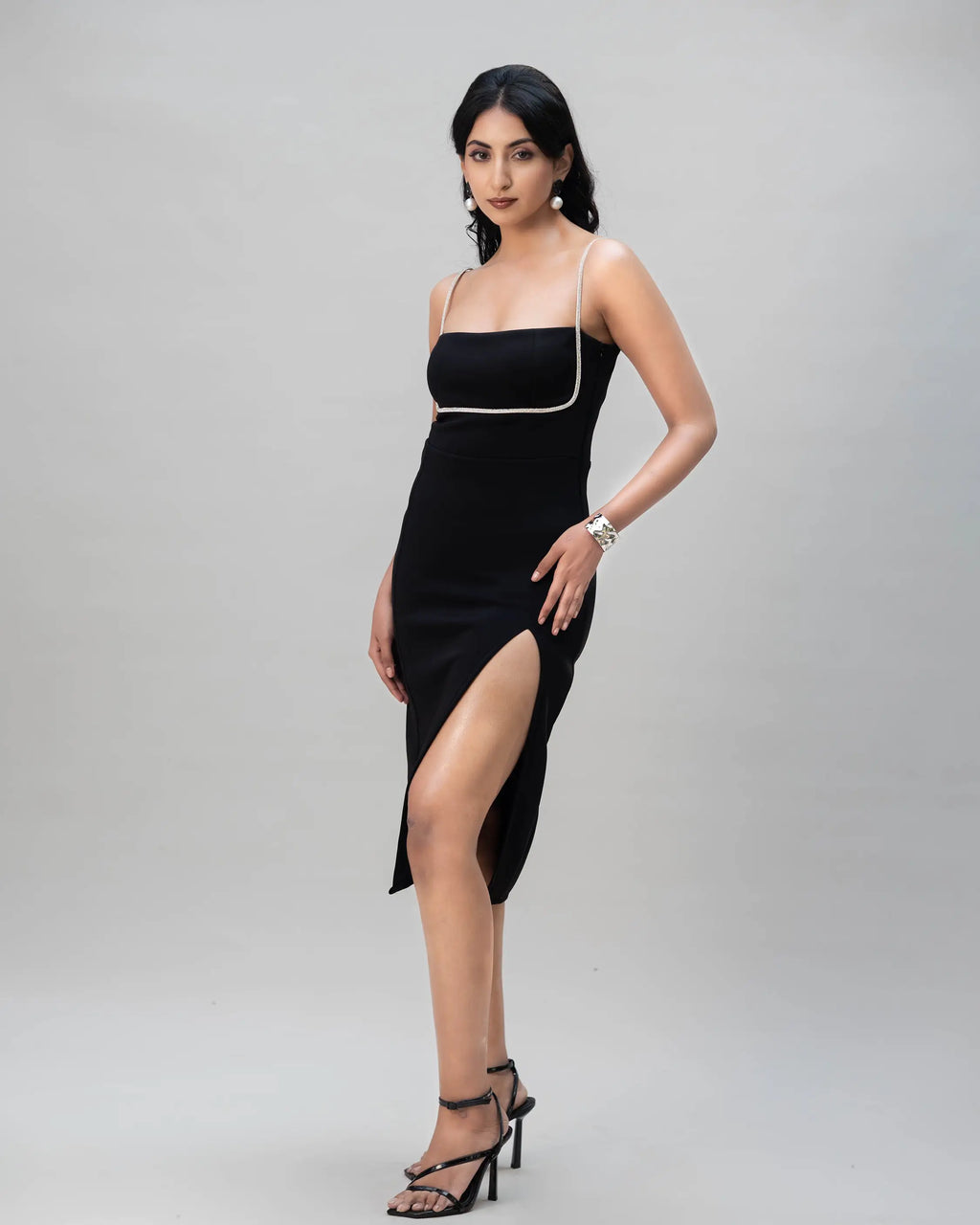 Diamond Line Scuba Midi Dress - Villionaire