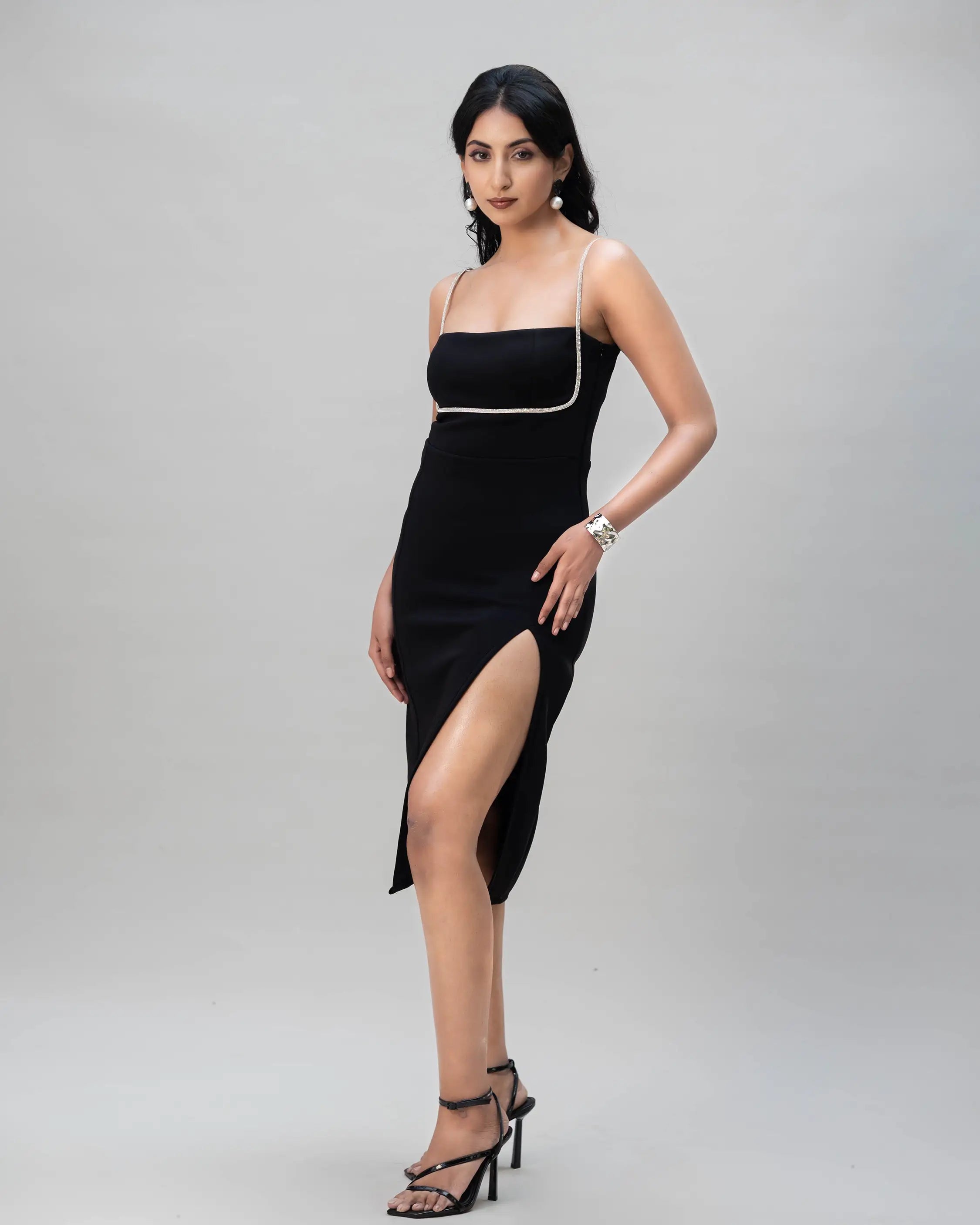 Diamond Line Scuba Midi Dress - Villionaire
